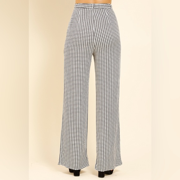 Checkered Ruffle Top & Palazzo Pants Set - Picture 4 of 15